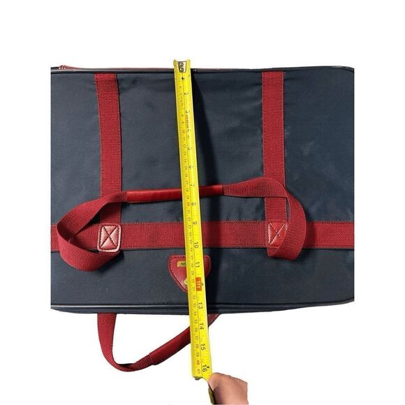 Samsonite Travel Tote Carry on Bag 21x13x8 inches. Carry on tote with zipper clo - Picture 4 of 8